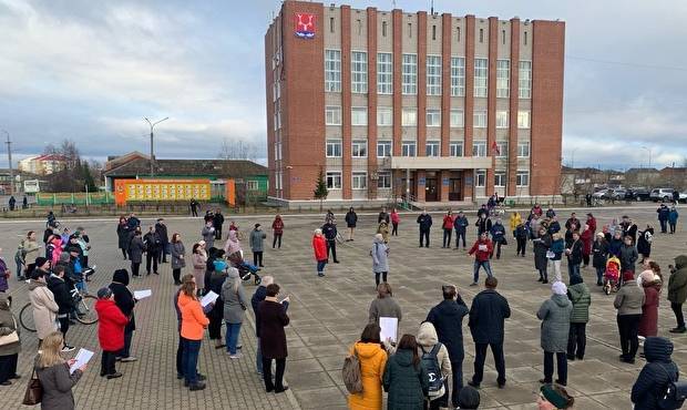 Владимир Путин - Юрий Бездудный - В Ненецком АО начались протесты против объединения с Архангельской областью - og.ru - Россия - окр.Ненецкий - Архангельская обл.