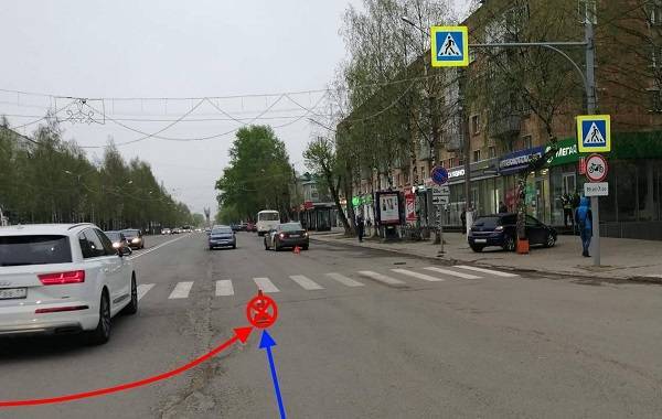В столице Коми иномарки не поделили перекресток - bnkomi.ru - респ. Коми - Сыктывкар