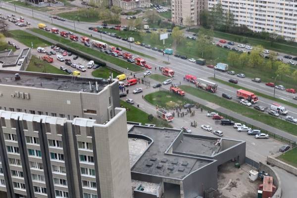 Александр Беглов - Георгий СВЯТОЙ - ТАСС сообщил об отсутствии сбоев аппаратов ИВЛ в горевших больницах - abnews.ru - Москва - Санкт-Петербург - Уральск - Новости - Петербург