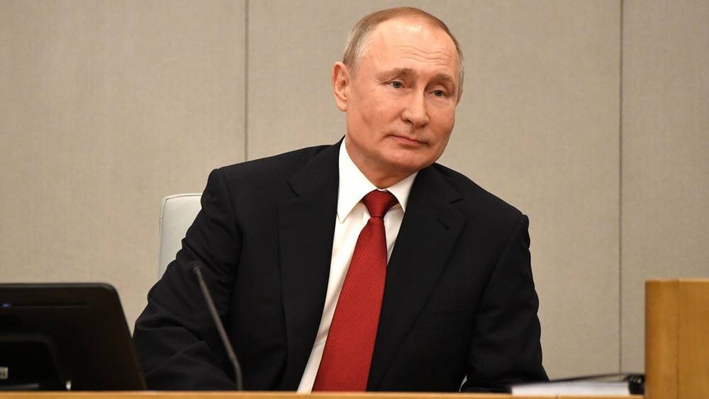 Владимир Путин - Путин поручил пересчитать тарифы на электроэнергию с учетом расходов из-за коронавируса - riafan.ru - Москва - Россия