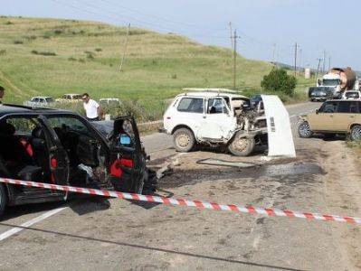 Крупное ДТП в Арцахе: Два человека скончались, еще двое госпитализированы - news.am - Армения - Степанакерт