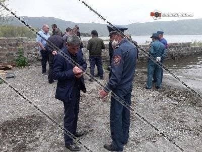 На территории пляжа на озере Севан обнаружено тело мужчины - news.am - Армения - Котайкской обл.