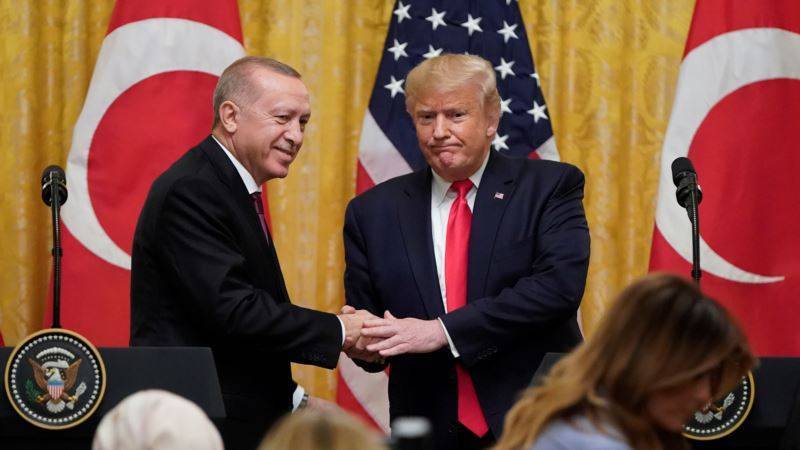 Дональд Трамп - Тайип Эрдоган - Трамп и Эрдоган обсудили восстановление мировой экономики и ситуацию в Ливии - golos-ameriki.ru - США - Сирия - Турция - Ливия