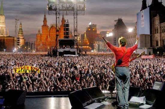 Владимир Путин - Пол Маккартни - Первый концерт Пола Маккартни в Москве посетил Путин - pnp.ru - Москва - Россия - США