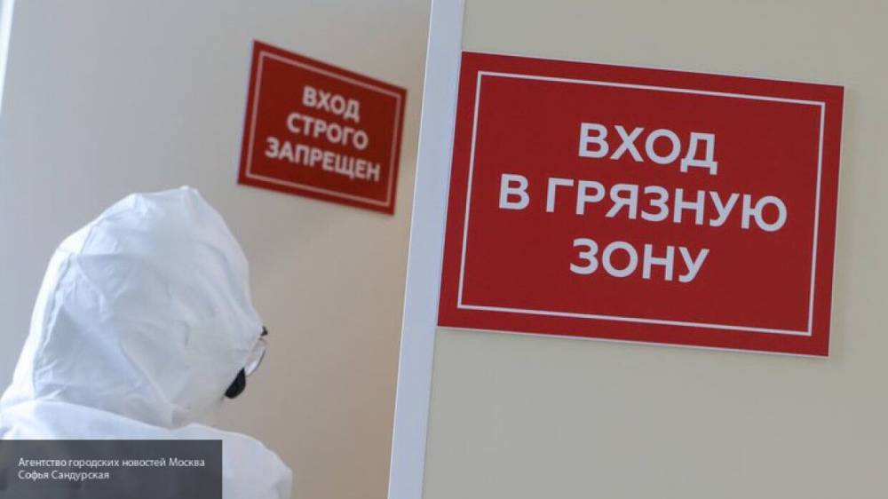 Дмитрий Морозов - Федот Тумусов - Алексей Куринный - Депутаты обратились к правительству РФ с просьбой объяснить детали по выплатам врачам - politexpert.net - Россия
