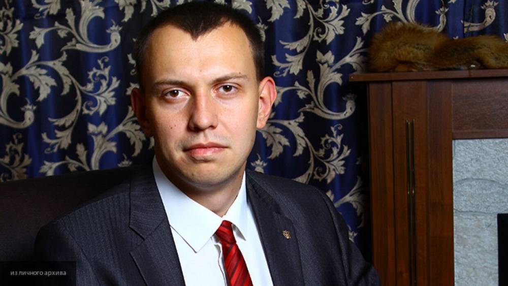 Владимир Зеленский - Антон Бредихин - Бредихин рассказал о повальном увлечении алкоголем и наркотиками среди военных ВСУ - polit.info - Украина - ДНР - ЛНР - Донбасс