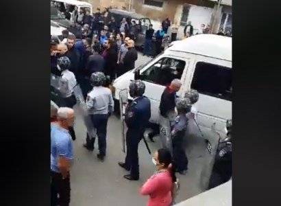Напряженная ситуация в Капане: собралось большое количество полицейских - news.am