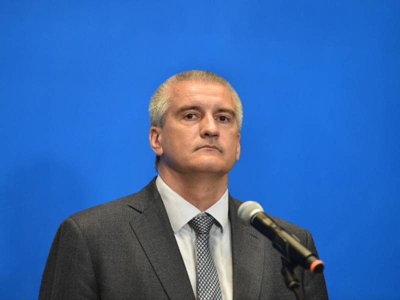 Владимир Путин - Сергей Аксенов - Глава Крыма: нужно подготовиться к дистанционному образованию до конца 2020 года - sobesednik.ru - Россия - Крым