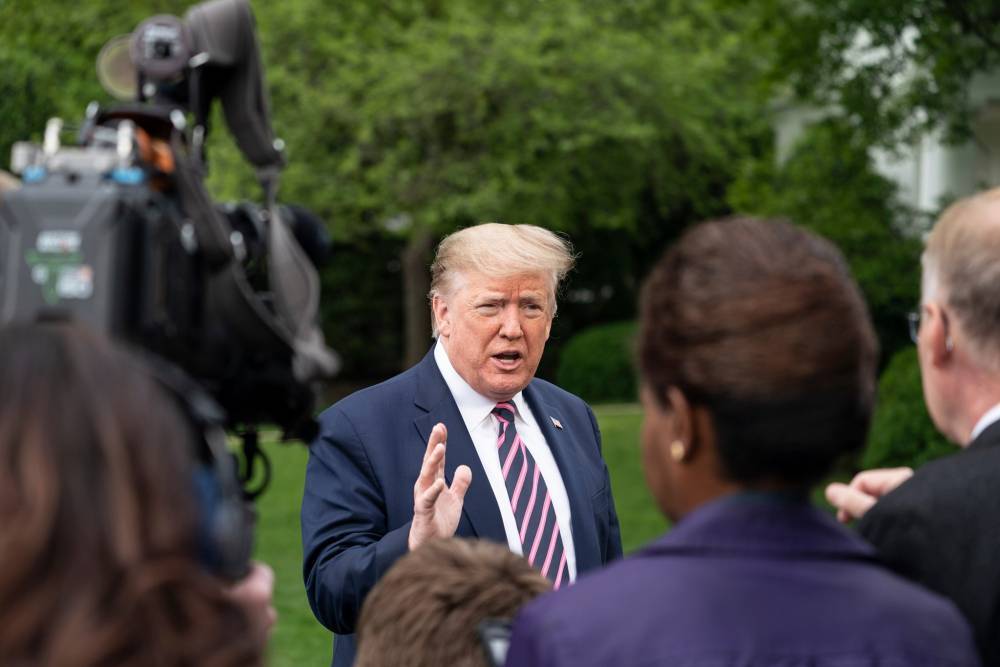Дональд Трамп - Владимир Путин - Роберт Мюллер - Трамп заявил, что Путин может не хотеть его победы на выборах - vm.ru - Россия - Китай - США