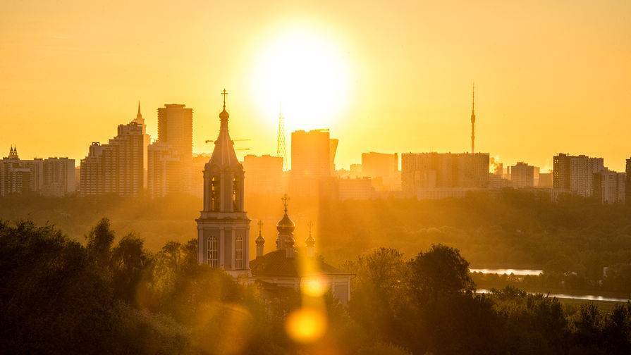 Роман Вильфанд - Синоптики рассказали, когда в Москву вернется теплая погода - gazeta.ru - Москва - Россия
