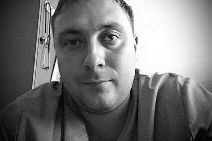 Алексей Мартынов - В Подмосковье умер лечивший пациентов с коронавирусом хирург - lenta.ru - Московская обл.