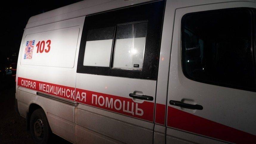 Машина, в которой ехал ребенок с родителями, рухнула в реку в Приморье - 5-tv.ru - Приморье край - Уссурийск