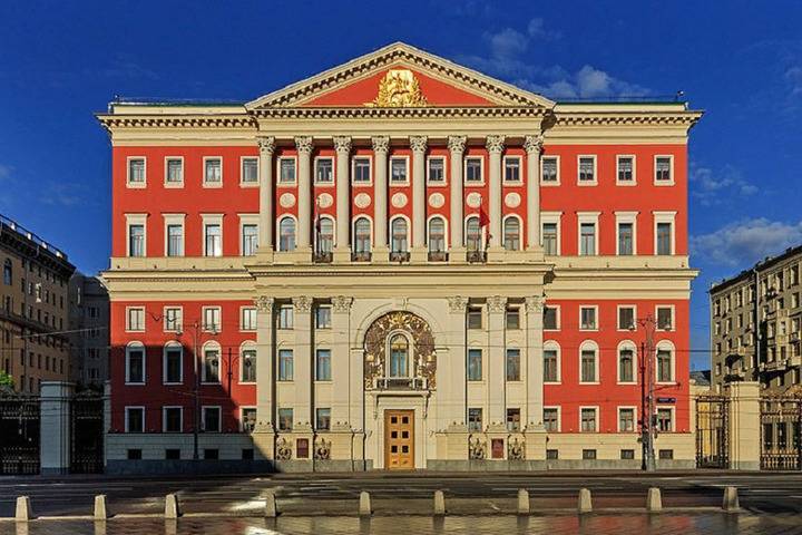 Владимир Ефимов - Власти Москвы допустили заимствования при жёсткой нехватке средств - mk.ru - Москва - Россия