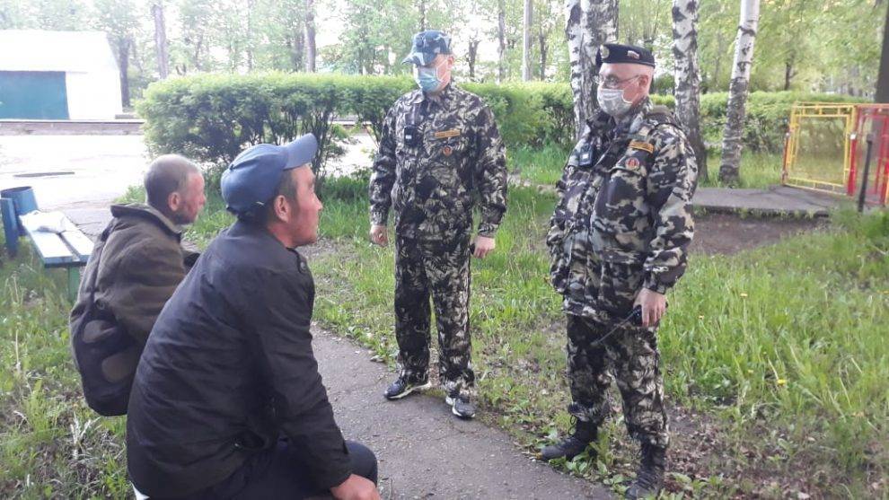 360 глазовчан остаются под наблюдением из-за коронавируса - gorodglazov.com