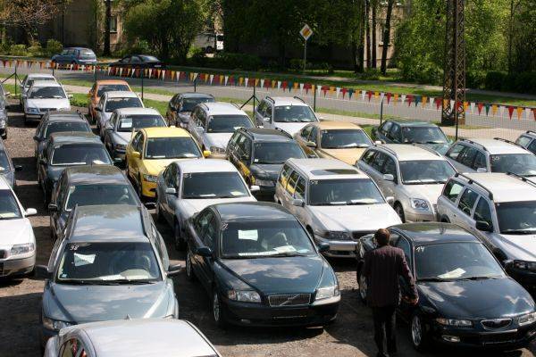 Эксперт: В Латвии рухнули продажи подержанных автомобилей - eadaily.com - Латвия