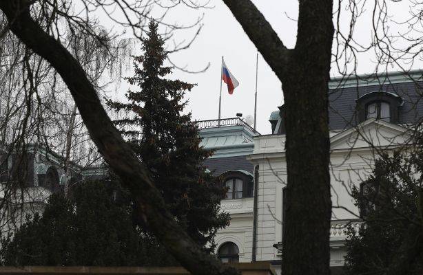 Российского дипломата в Чехии взяли под охрану - eadaily.com - Россия - Чехия - Прага