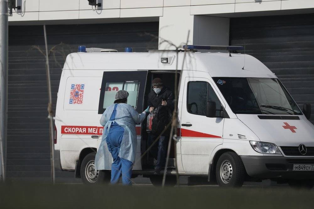 Анна Попова - Джонс Хопкинс - За сутки в России скончались 92 пациента с коронавирусом - vm.ru - Москва - Россия - Санкт-Петербург - Московская обл. - респ. Дагестан
