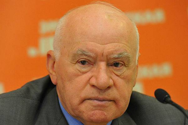Анна Попова - Лео Бокерия - К концу лета. Бокерия дал свой прогноз на конец эпидемии COVID-19 - trud.ru - Россия
