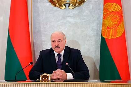 Александр Лукашенко - Лукашенко заявил о победе над коронавирусом с божьей помощью - lenta.ru - Белоруссия - Минск - Витебск