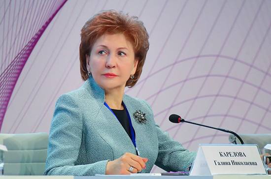 Валентин Матвиенко - Галина Карелова - Карелова: все социальные инициативы требуют тщательного анализа и проработки - pnp.ru