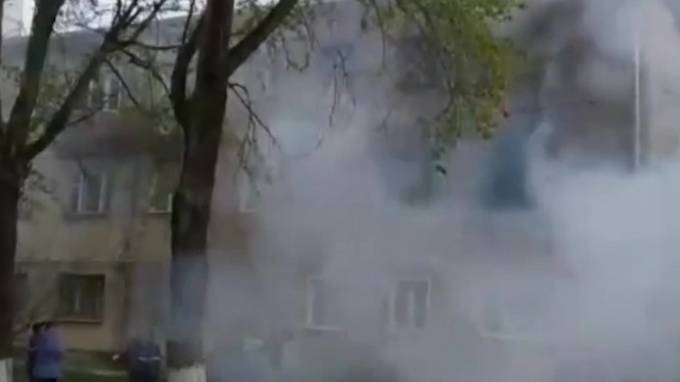 Ирина Волк - В Ивановской области сотрудники ДПС спасли из огня 5-летнюю девочку и ее маму - piter.tv - Россия - Башкирия - Комсомольск - Ивановская обл.