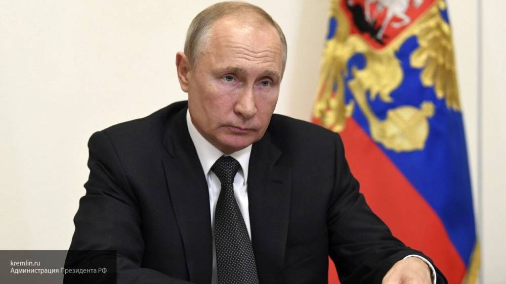 Владимир Путин - Путин согласовал законопроект о повышении предельного возраста ректоров вузов - politros.com - Россия