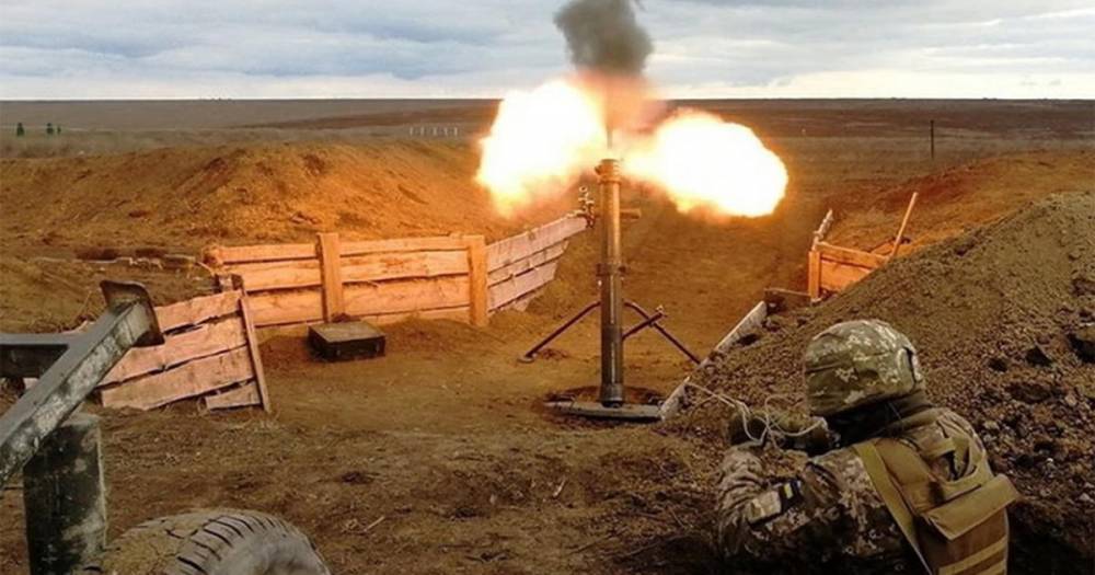 Денис Пушилин - Олег Никитин - В ДНР заявили об уничтожении шести минометов украинских силовиков - ren.tv - ДНР - ЛНР