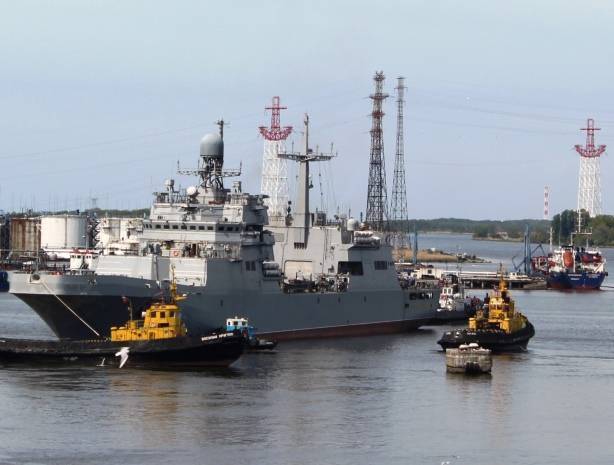 После досадной осечки БДК «Петр Моргунов» вновь вышел на большую воду - vpk-news.ru