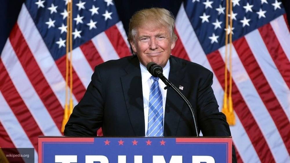 Дональд Трамп - Владимир Путин - Сергей Цеков - Цеков считает заявления Трампа об антипатии Путина частью инфовойны против РФ - politros.com - Россия - США