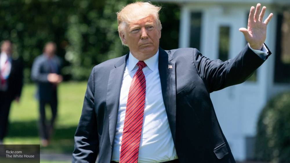 Дональд Трамп - Владимир Путин - Сергей Цеков - Цеков: Трамп продолжает инфовойну против России заявлениями об антипатии Путина - polit.info - Россия - США
