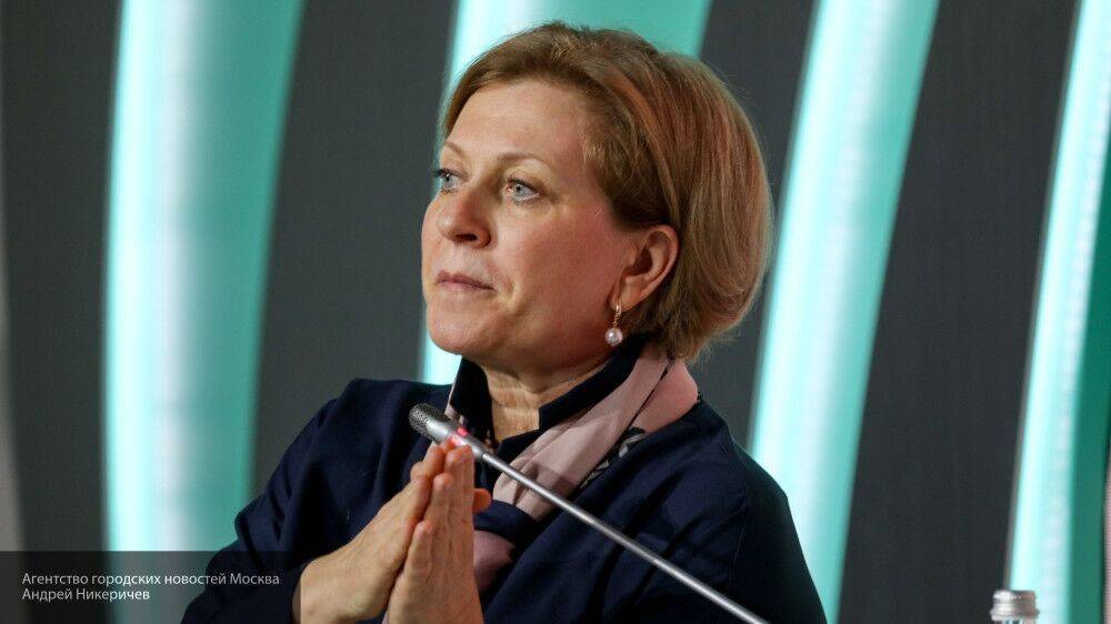 Анна Попова - Попова заявила, что россияне будут вынуждены носить маски еще месяц или два - polit.info - Россия