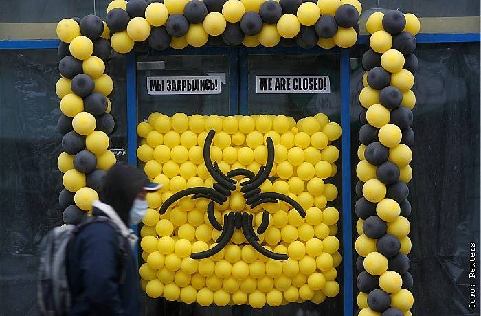 Владимир Ефимов - Долю неработающей в Москве экономики оценили в 15% и миллион человек - interfax.ru - Москва - Россия
