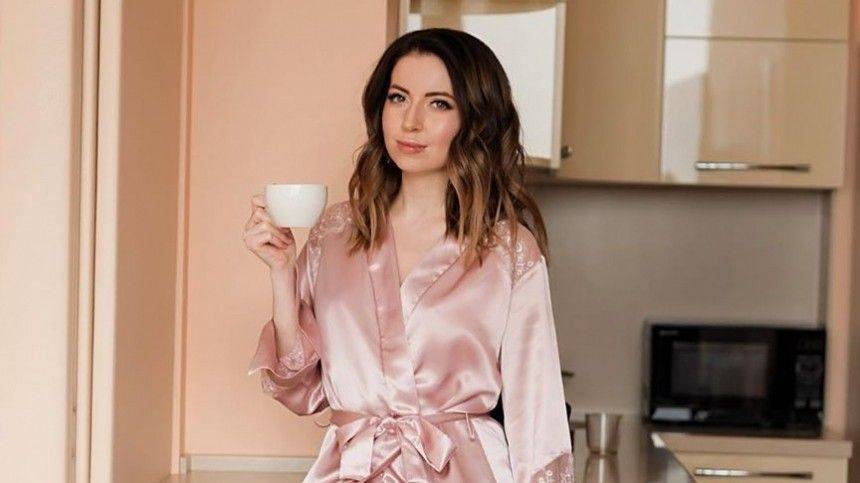Екатерина Диденко - Блогер - «Я уже новенькая»: Овдовевшая три месяца назад блогер Диденко увеличила грудь - 5-tv.ru