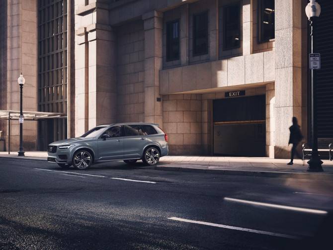 Volvo представляет на российском рынке бренд Recharge - autostat.ru - Россия