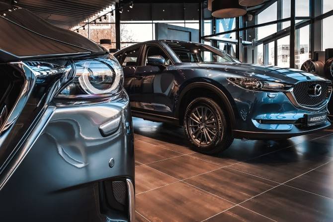 Mazda в апреле снизила продажи в России на 67% - autostat.ru - Россия - Владивосток