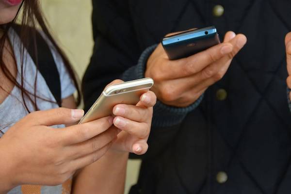 Эксперт составил рейтинг бюджетных смартфонов - abnews.ru - Новости
