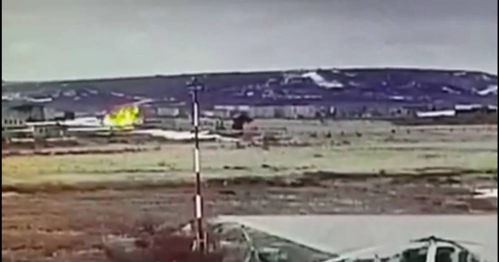 Военный вертолёт совершил жёсткую посадку на Чукотке, в результате которой погибли 4 человека - readovka.news - Чукотка - Клин