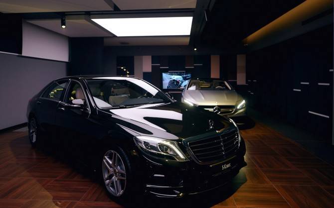 Дилерские центры Mercedes-Benz возобновляют работу - autostat.ru - Россия - Московская обл.