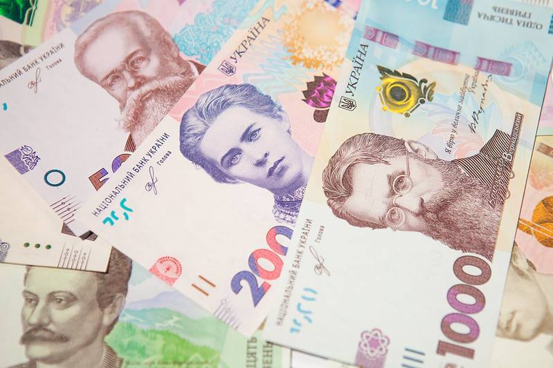 Госдолг за апрель уменьшился в гривне, но вырос в долларах, – Минфин - focus.ua - Украина