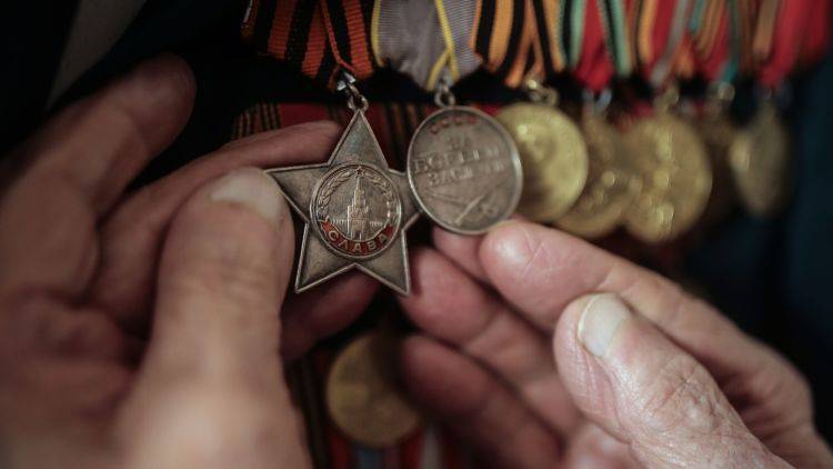 СК проверит данные о невыплате помощи 91-летней керчанке ко Дню Победы - crimea.ria.ru - Россия - Крым - Симферополь - Севастополь - Керчь - Сапсан
