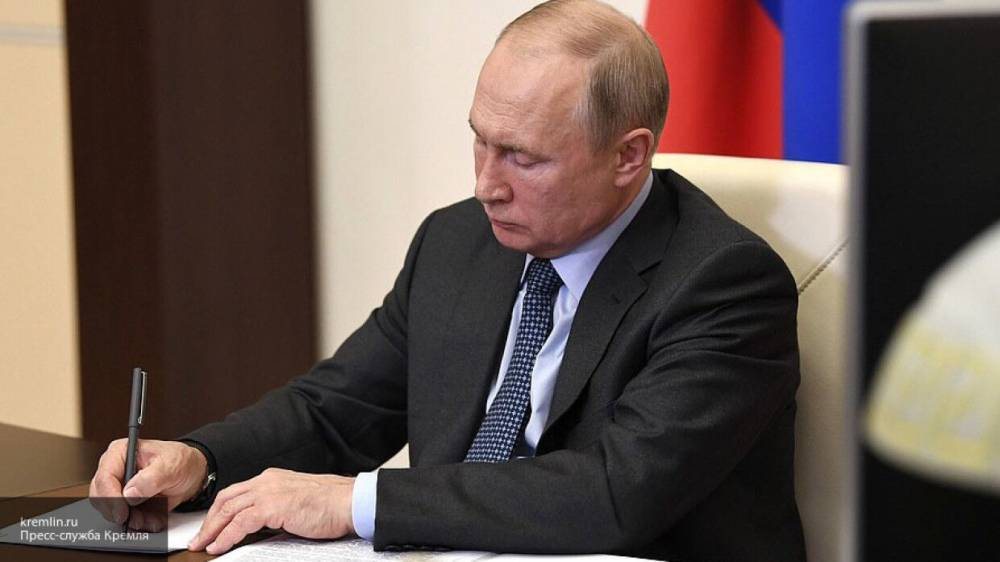 Сергей Шойгу - Владимир Путин - Путин поручил начать подготовку к параду Победы - nation-news.ru - Россия