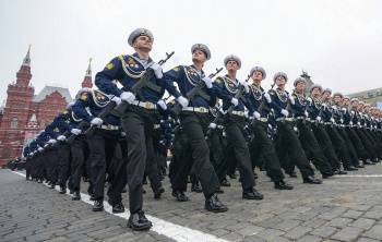 Сергей Шойгу - Владимир Путин - Парад Победы пройдет в Москве 24 июня - podrobno.uz - Москва - Россия - Санкт-Петербург - Узбекистан - Берлин - Ташкент - Сталинград