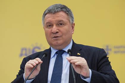 Арсен Аваков - Антон Геращенко - Украинское МВД не сочло пытки в полиции основанием для отставки Авакова - lenta.ru - Украина - Киевская обл.