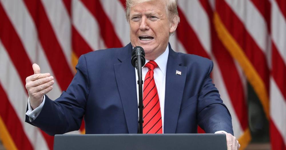 Дональд Трамп - Нэнси Пелоси - Трамп приписал себе в заслуги отсутствие в США 2 млн жертв COVID - ren.tv - Китай - США