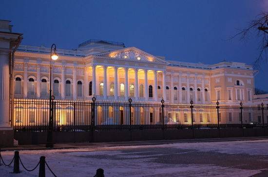 царь Петр I (I) - Русский музей проведёт онлайн-прогулку в день основания Санкт-Петербурга - pnp.ru - Санкт-Петербург
