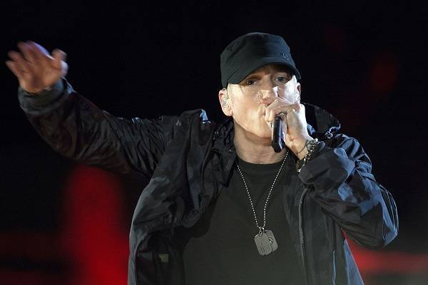 Eminem умышленно опубликовал в соцсетях свой номер телефона - abnews.ru - Санкт-Петербург - Новости
