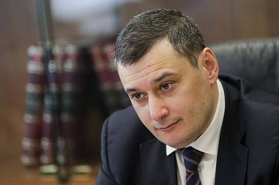 Александр Хинштейн - Хинштейн предлагает ужесточить требования к упоминанию в СМИ террористических организаций - pnp.ru - Россия