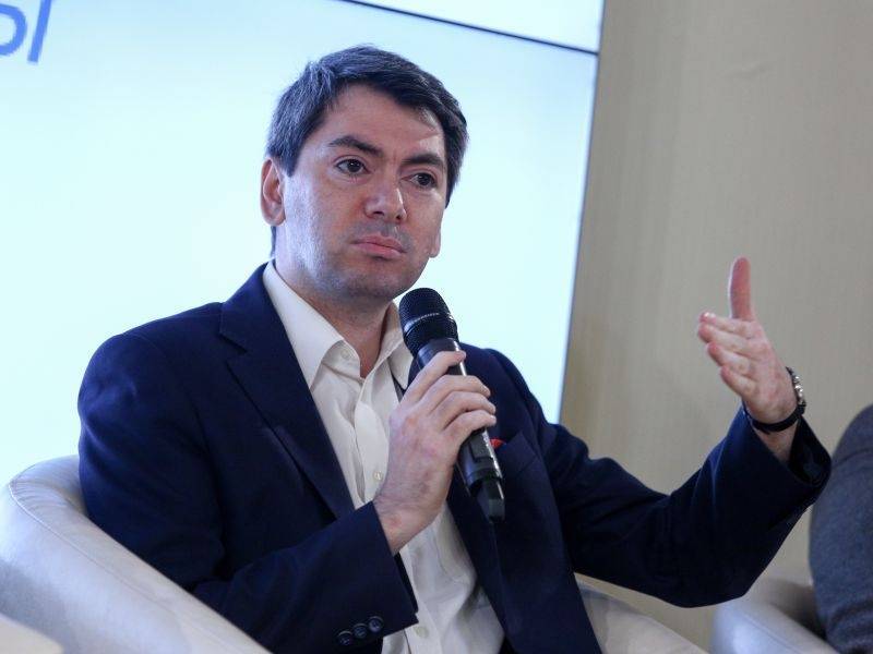 Григорий Мельконьянц - Григорий Мельконьянц: Голосование по поправкам готовится по наихудшему сценарию - sobesednik.ru