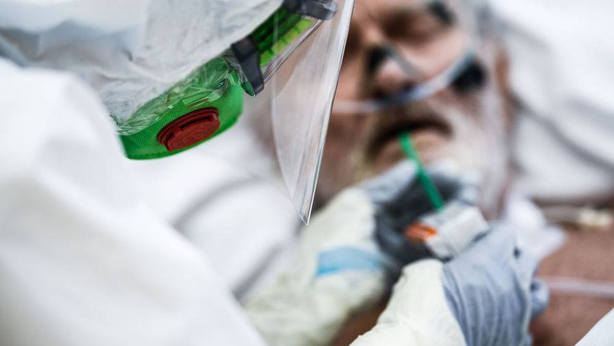 В доме престарелых на Алтае обнаружили 6 случаев COVID-2019 - gazeta.ru - Алтайский край - респ. Алтай - Рубцовск