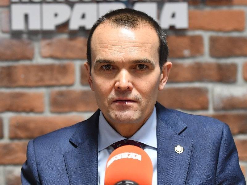 Владимир Путин - Михаил Игнатьев - ВС не станет рассматривать часть иска недовольного увольнением экс-губернатора - sobesednik.ru - Россия - респ. Чувашия
